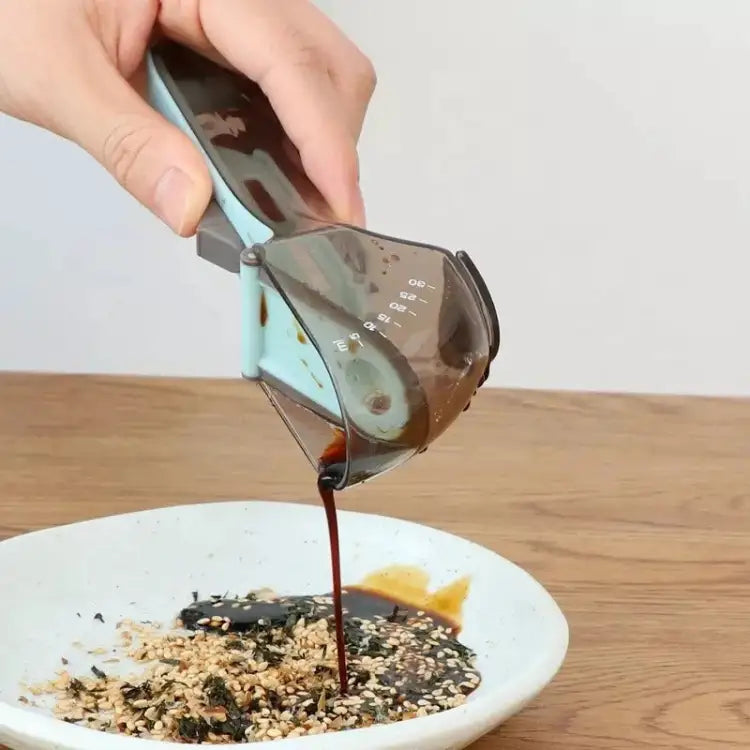 Adjustable Measuring Cups and Spoons Set (2 Pieces)