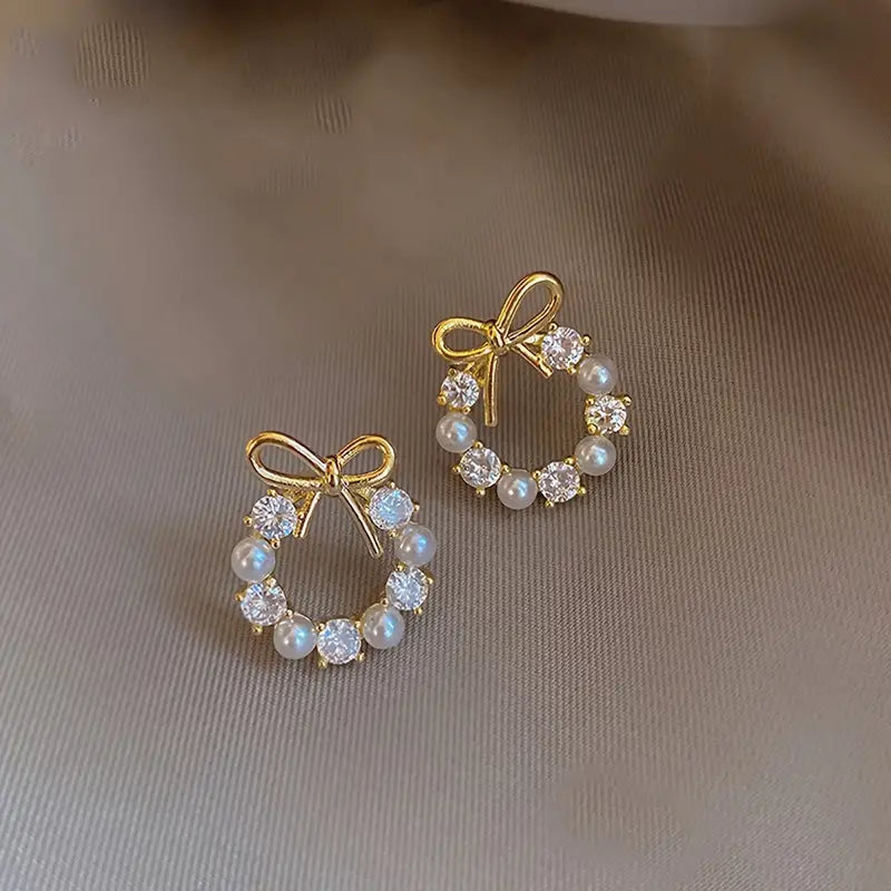 Elegant Vintage-Inspired Bowknot Earrings