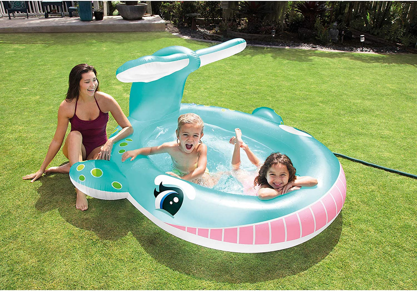WHALE SPRAY POOL (79X77X360)